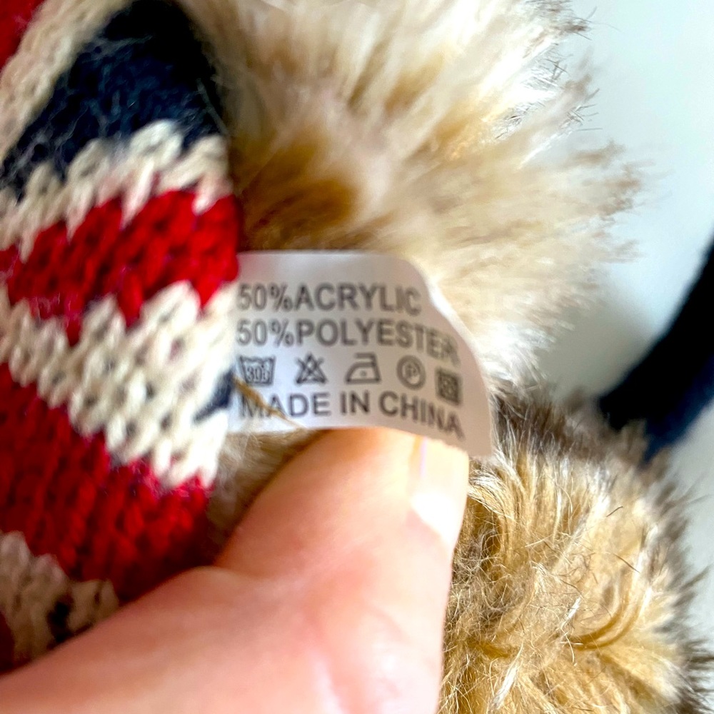 Furry earmuffs. - Picture 4 of 4